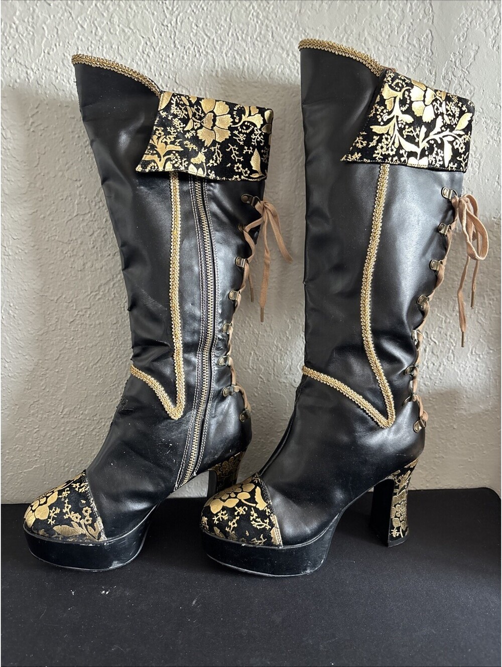 Funtasma by Pleaser Exotica-2030 Pirate Boots Black Gold Brocade Platform Size 8